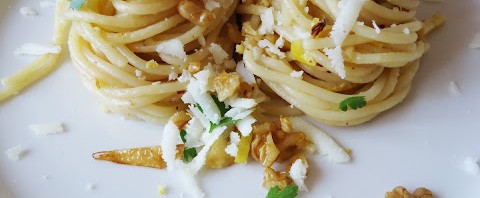 Spaghetto aglio olio e peperoncino un po’ rivisitato
