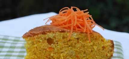 Torta di carote soffice senza mandorle