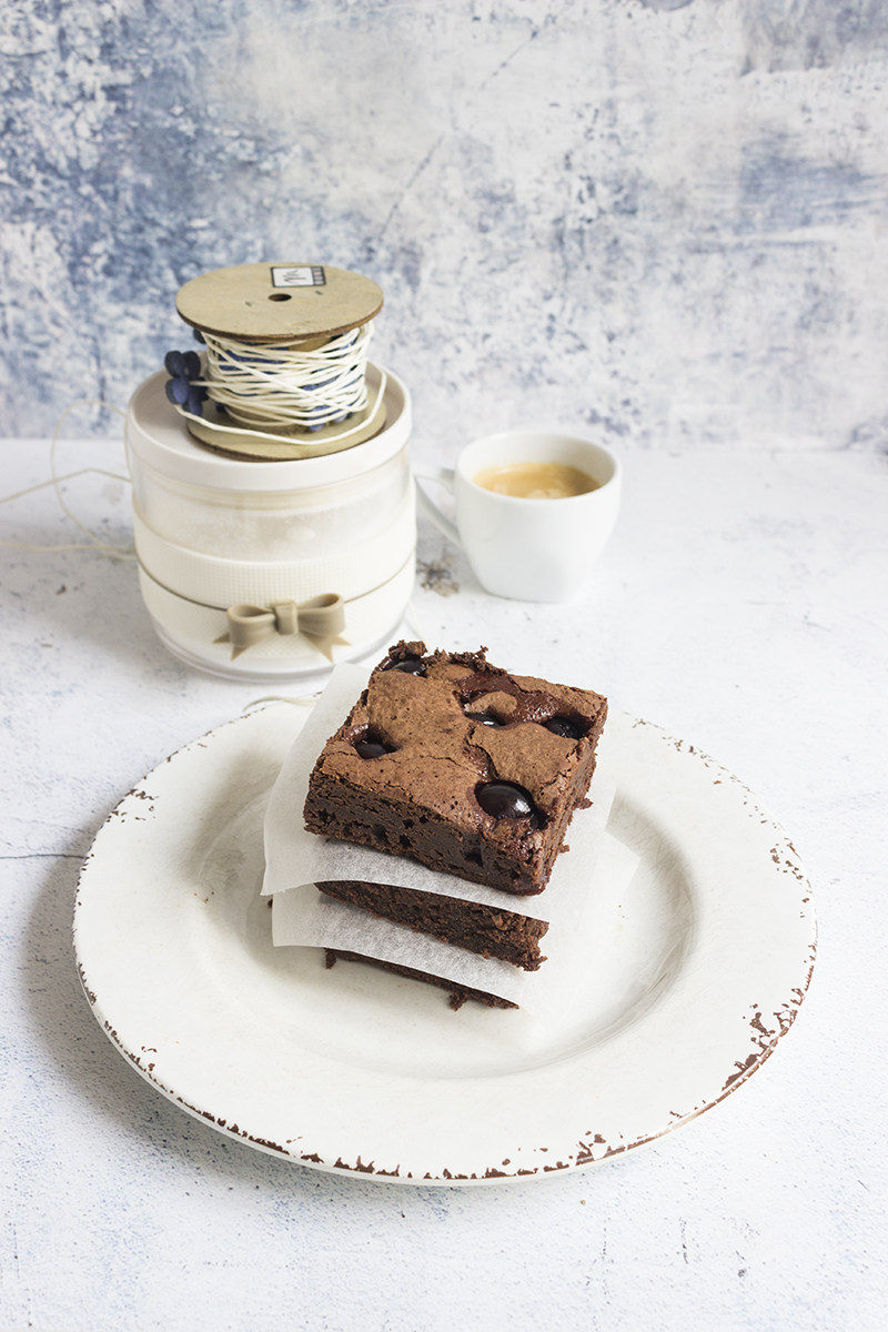 Torta al cioccolato amarene e caffé
