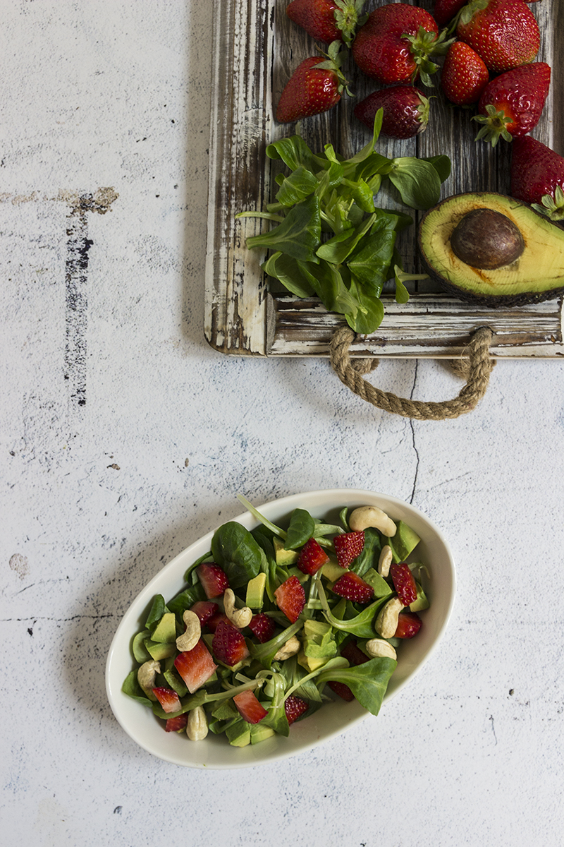 Insalata Con Fragole E Avocado La Cuisine Tres Jolie