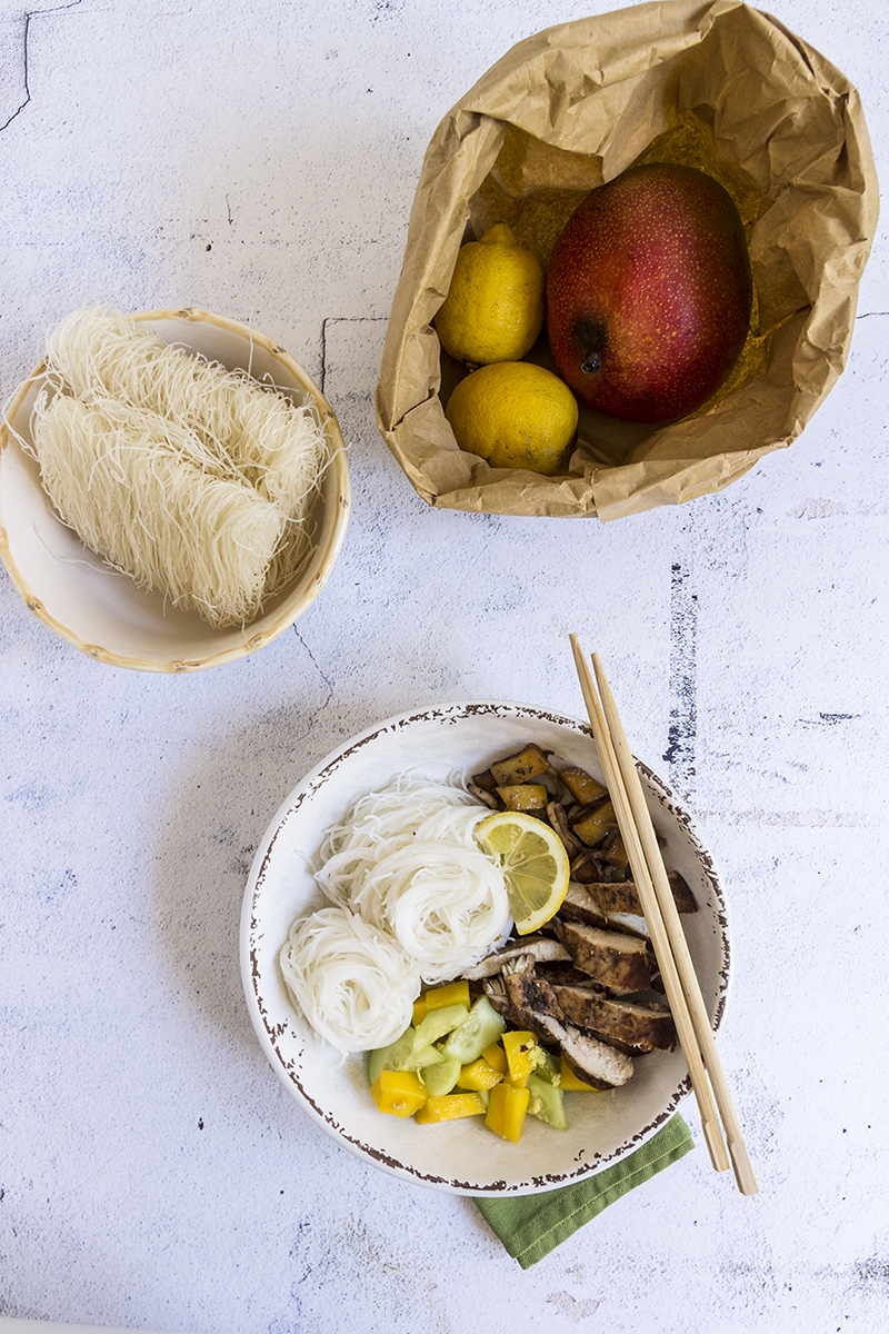 Pollo thai al mango
